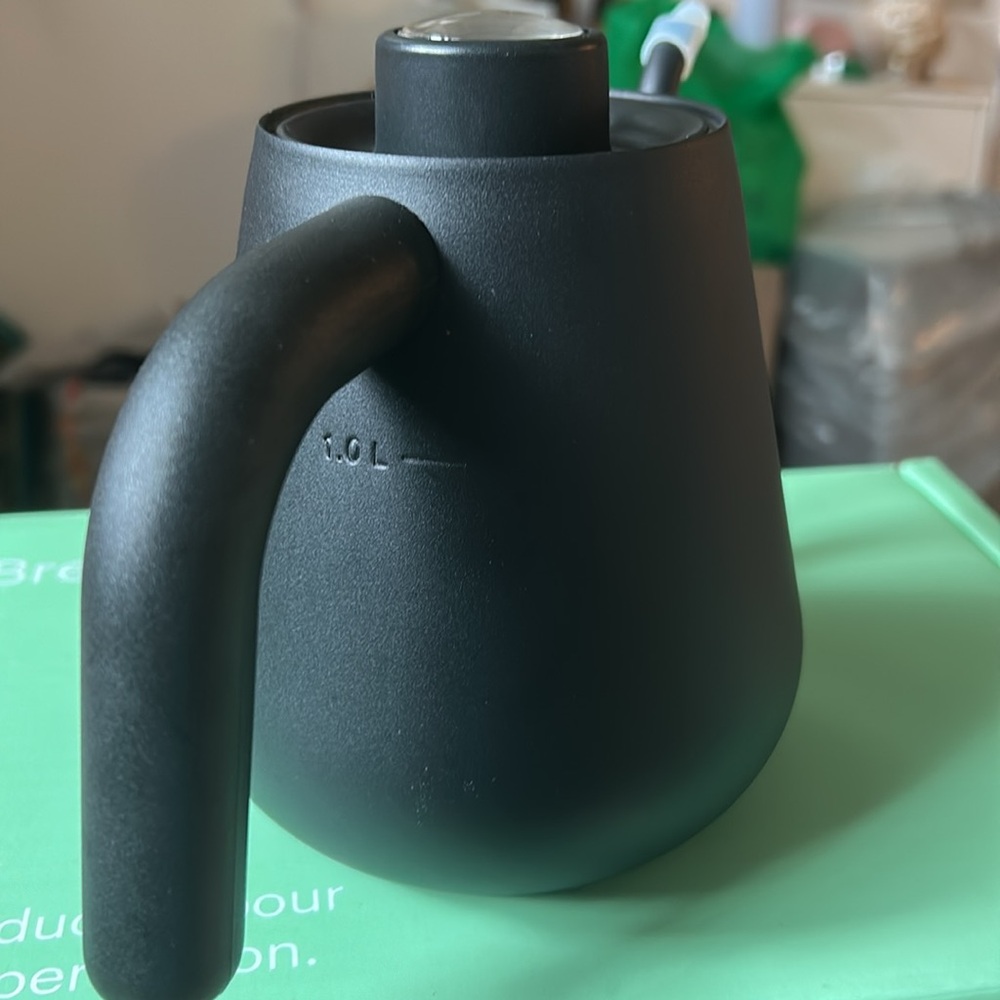 Soma Black Gooseneck Kettle - Picture 4 of 6